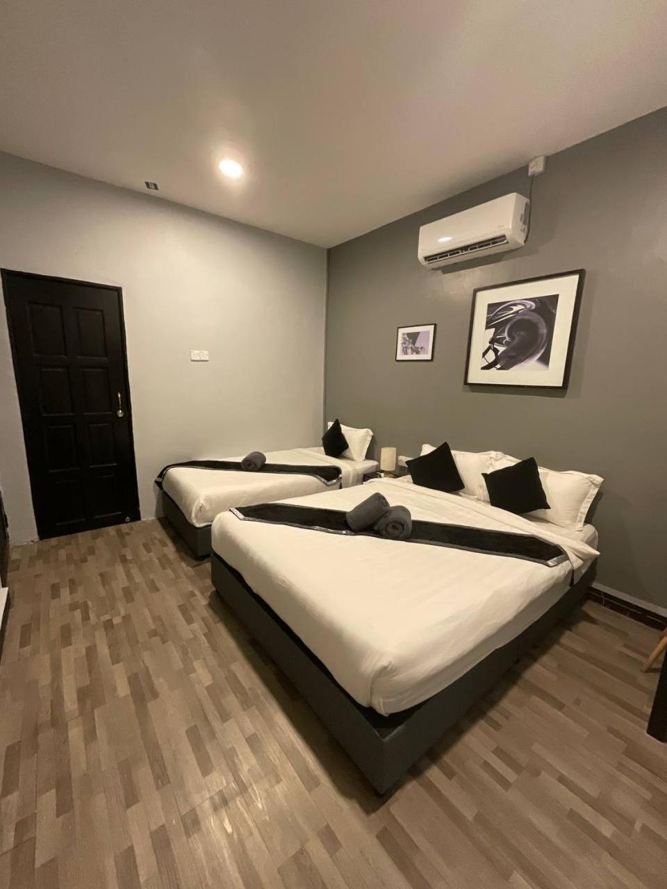 The Sky Inn Kuantan Kültér fotó