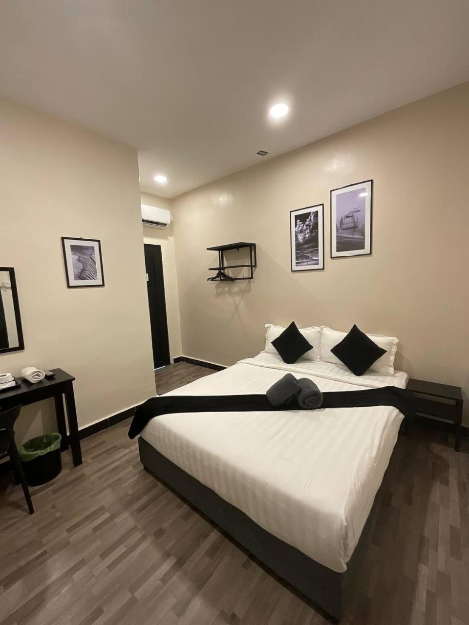 The Sky Inn Kuantan Kültér fotó